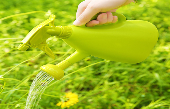 2 Gallons One Nozzle Watering Can Bottle Sprayer Lawn Patio Flower Plant Irrigation