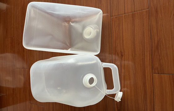 Collapsible Foldable Jerry Can Water Carrier Container Expandable